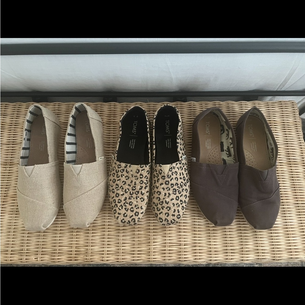 TOMS Women's Casual Slip-On Shoes - Cream, Leopard, Brown